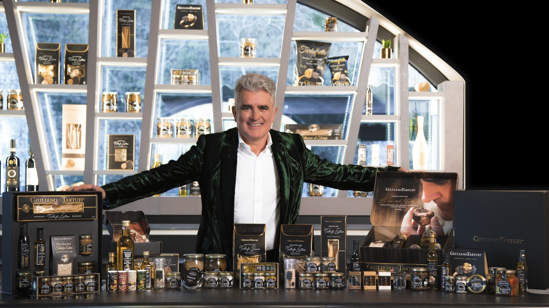 Giuliano Martinelli – Il Lusso Quotidiano Giuliano Martinelli - Il Lusso Quotidiano